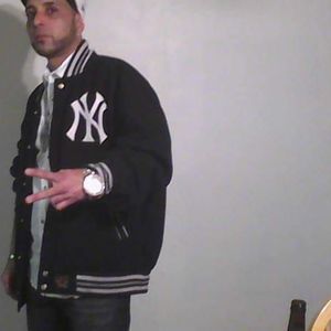 Meet your Posher, Johnjohn